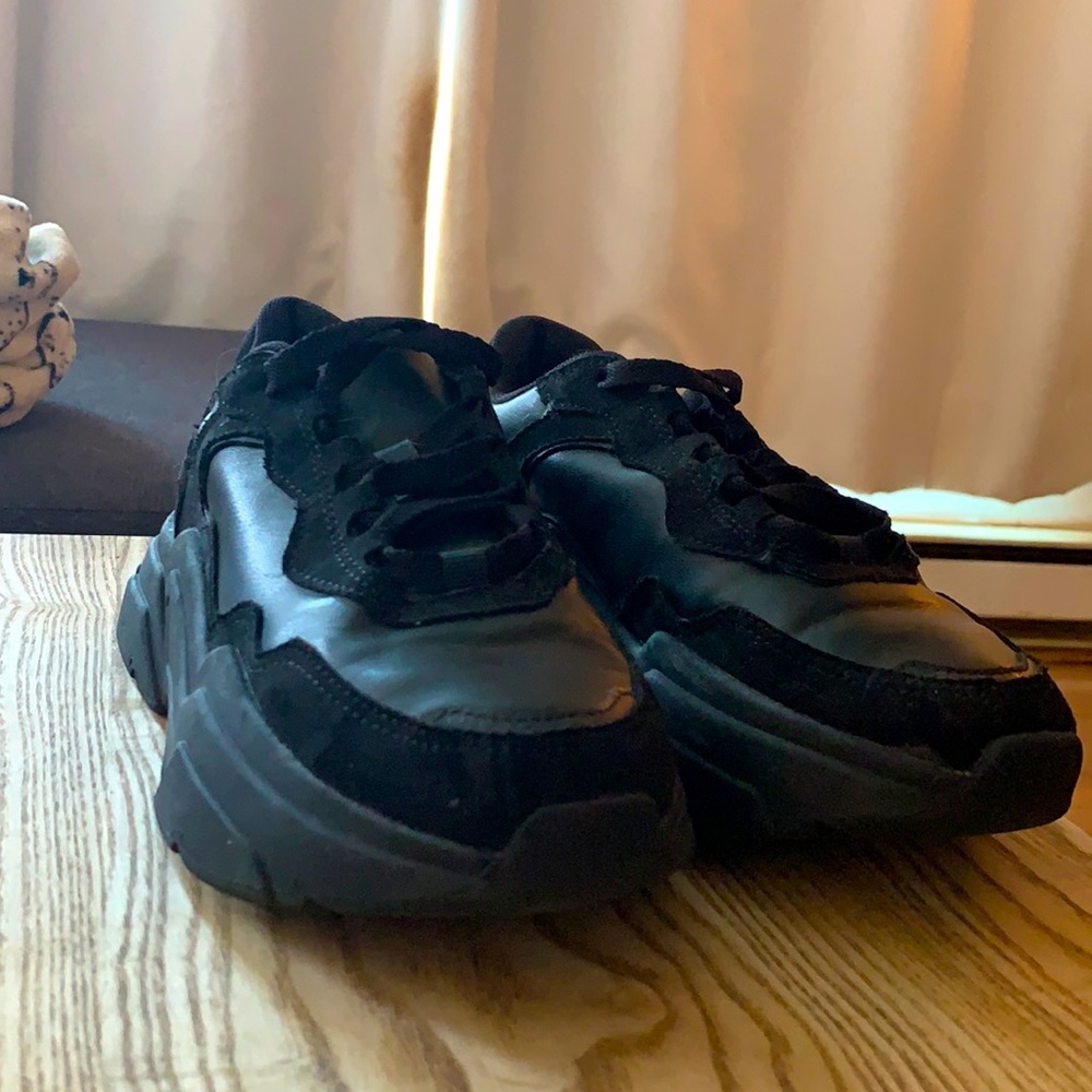 Shoes - HM 6